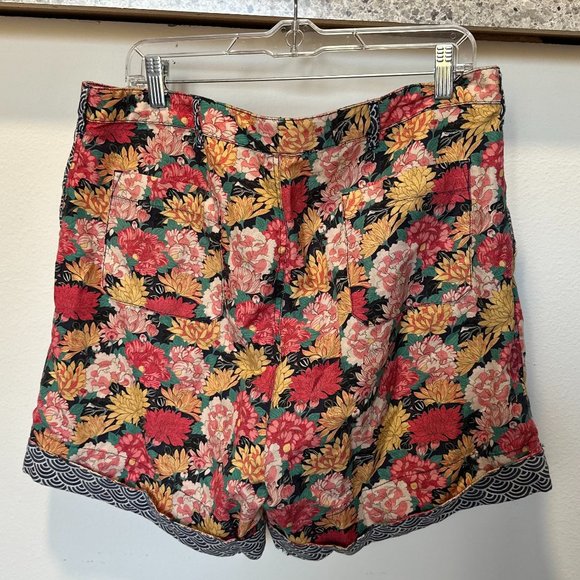 Sundance Floral Kalini Shorts - Picture 2 of 4
